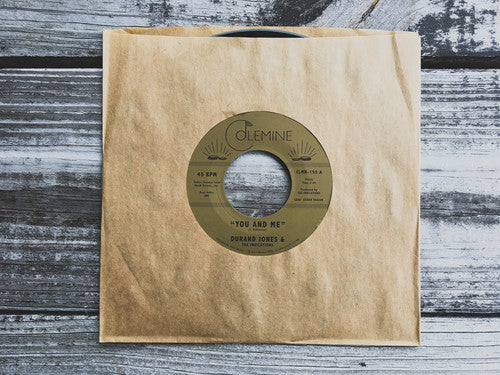 Durand Jones & the Indications: You & Me / Put A Smile On Your Face (7-Inch Single)